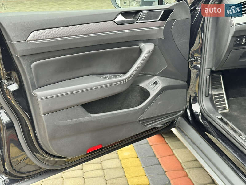 Універсал Volkswagen Passat Alltrack 2019 в Чернівцях