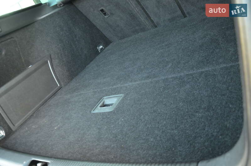 Універсал Volkswagen Passat Alltrack 2014 в Дрогобичі