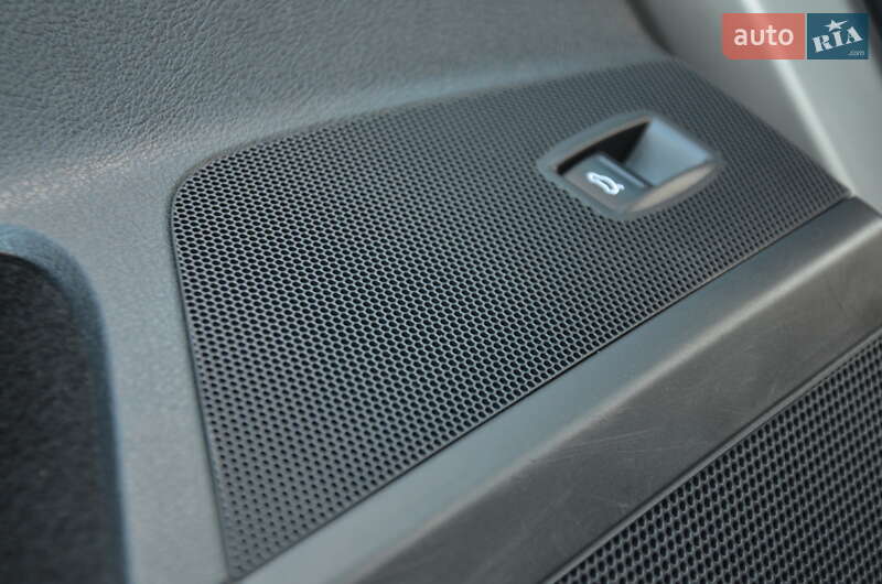 Універсал Volkswagen Passat Alltrack 2014 в Дрогобичі