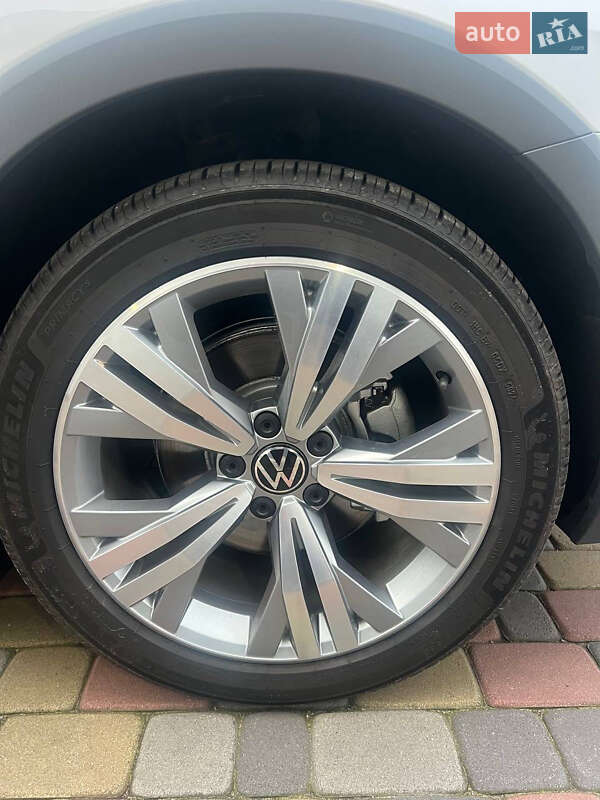 Универсал Volkswagen Passat Alltrack 2022 в Черкассах