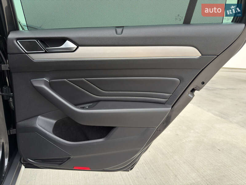 Универсал Volkswagen Passat Alltrack 2020 в Луцке фото 41 Универсал Volkswagen Passat Alltrack 2020 в Луцке