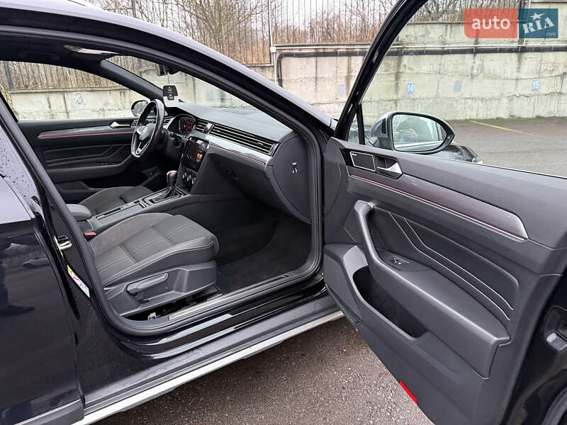 Універсал Volkswagen Passat Alltrack 2020 в Рівному