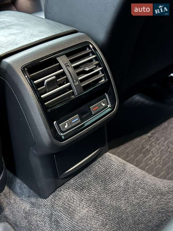 Универсал Volkswagen Passat Alltrack 2018 в Коростене фото 17 Универсал Volkswagen Passat Alltrack 2018 в Коростене