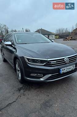 Универсал Volkswagen Passat Alltrack 2018 в Коростене