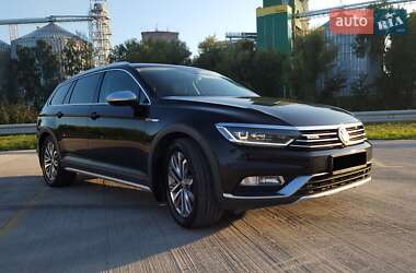 Универсал Volkswagen Passat Alltrack 2015 в Подволочиске