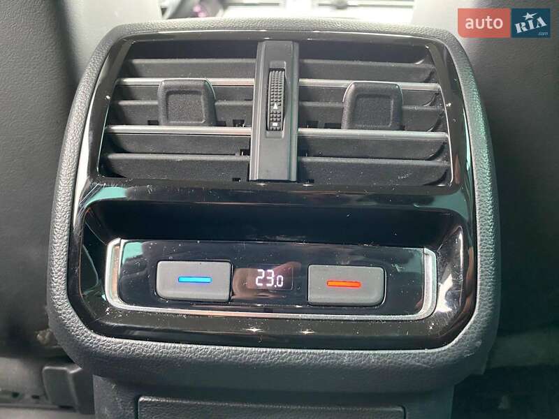 Универсал Volkswagen Passat Alltrack 2017 в Львове