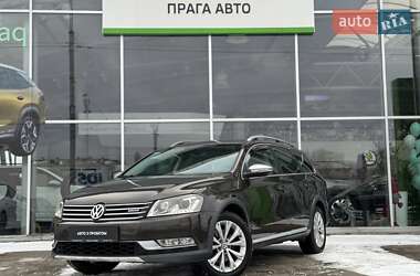 Універсал Volkswagen Passat Alltrack 2013 в Києві