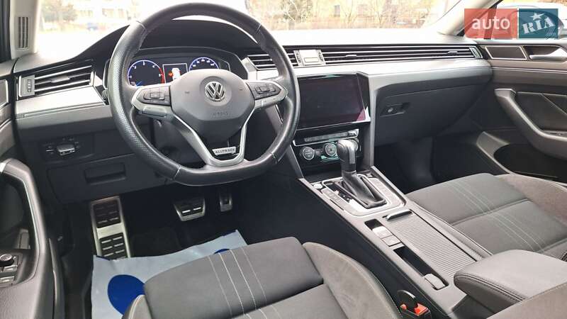 Универсал Volkswagen Passat Alltrack 2020 в Коломые