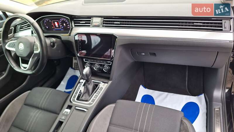 Универсал Volkswagen Passat Alltrack 2020 в Коломые