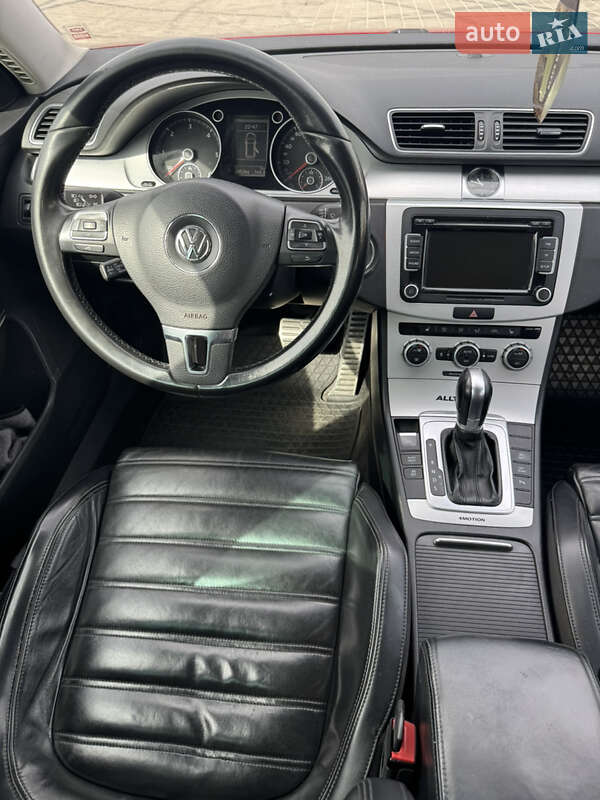 Универсал Volkswagen Passat Alltrack 2014 в Черкассах