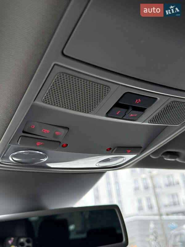 Універсал Volkswagen Passat Alltrack 2014 в Львові фото 28 Універсал Volkswagen Passat Alltrack 2014 в Львові