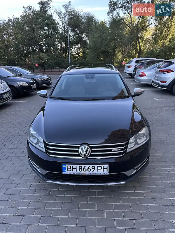 Volkswagen Passat Alltrack 2012