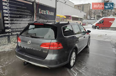 Універсал Volkswagen Passat Alltrack 2013 в Львові