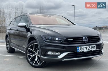 Універсал Volkswagen Passat Alltrack 2019 в Києві