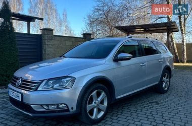 Универсал Volkswagen Passat Alltrack 2012 в Луцке