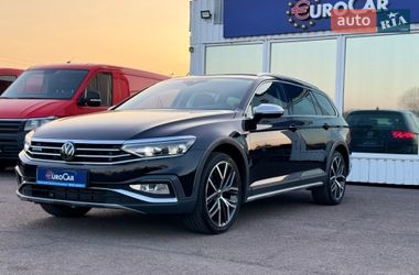 Універсал Volkswagen Passat Alltrack 2022 в Києві