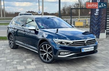 Универсал Volkswagen Passat Alltrack 2022 в Ровно