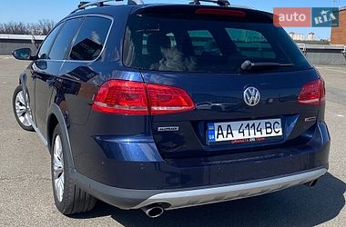 Универсал Volkswagen Passat Alltrack 2013 в Киеве