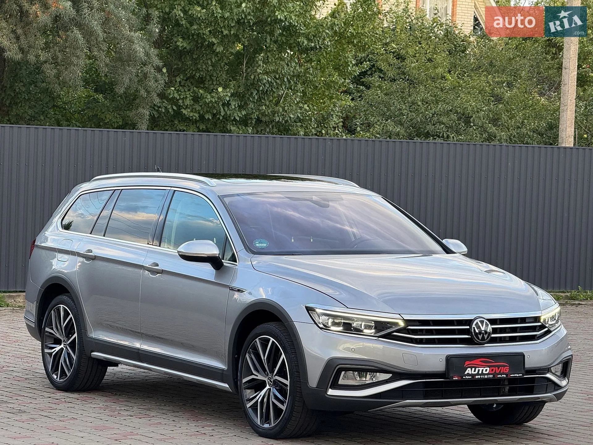 2023 Volkswagen Passat - мініатюра 2