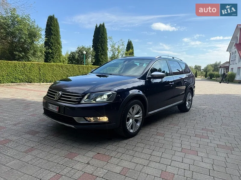 Volkswagen Passat Alltrack 2012