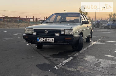 Хетчбек Volkswagen Passat B2 1985 в Києві