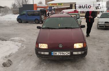 Унiверсал Volkswagen Passat B3 1989 в Демидівці