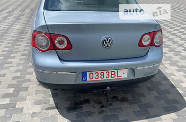 Седан Volkswagen Passat B6 2007 в Лубнах