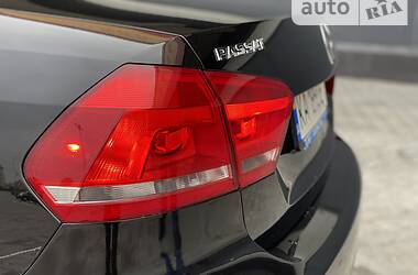 Седан Volkswagen Passat B7 2012 в Києві