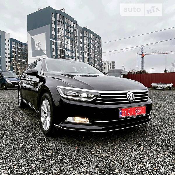 Volkswagen Passat B8 HIGHLINE FULL LED