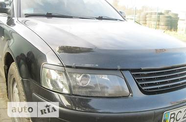 Універсал Volkswagen Passat 1999 в Яворові