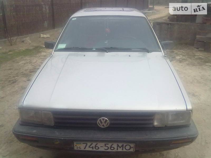 Хэтчбек Volkswagen Passat 1985 в Ивано-Франковске