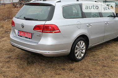  Volkswagen Passat 2012 в Полтаві