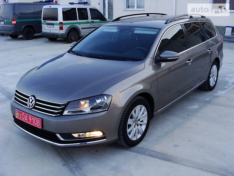 Універсал Volkswagen Passat 2013 в Любашівці