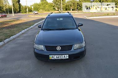 Универсал Volkswagen Passat 2000 в Луцке