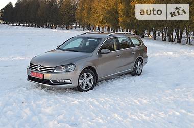 Універсал Volkswagen Passat 2012 в Радивиліві