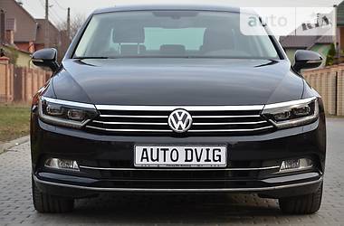 Седан Volkswagen Passat 2015 в Луцке