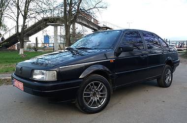 Седан Volkswagen Passat 1992 в Броварах