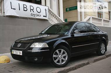 Седан Volkswagen Passat 2005 в Одессе