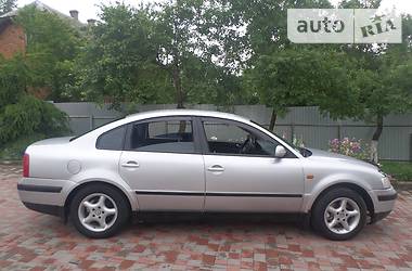 Седан Volkswagen Passat 1999 в Тернополе