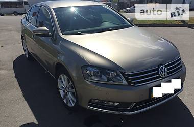  Volkswagen Passat 2011 в Полтаве