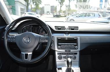 Универсал Volkswagen Passat 2013 в Киеве