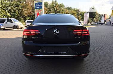 Седан Volkswagen Passat 2016 в Виннице