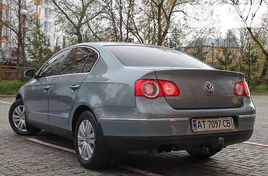 Седан Volkswagen Passat 2010 в Ивано-Франковске