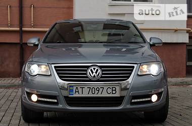 Седан Volkswagen Passat 2010 в Ивано-Франковске