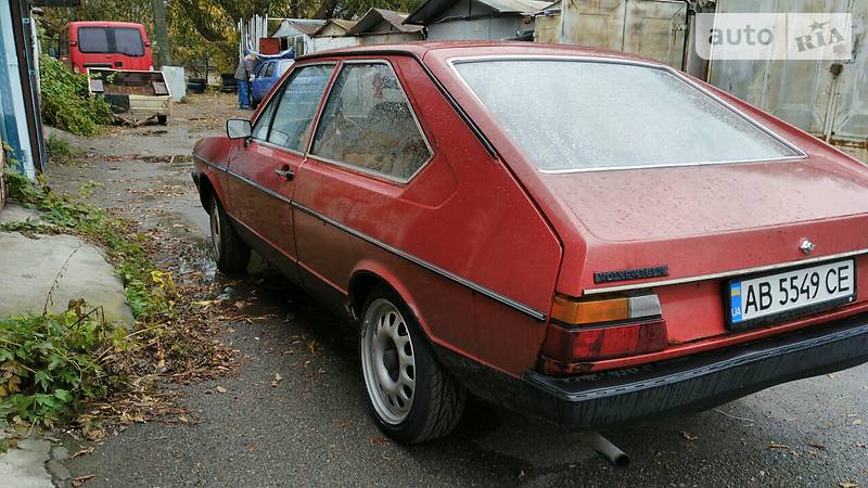 Ліфтбек Volkswagen Passat 1980 в Києві
