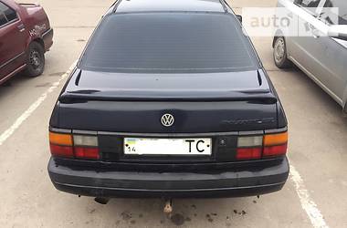 Седан Volkswagen Passat 1991 в Львове