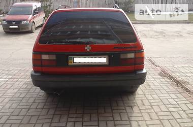 Универсал Volkswagen Passat 1993 в Чорткове