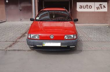 Универсал Volkswagen Passat 1993 в Чорткове