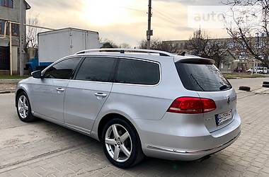 Универсал Volkswagen Passat 2014 в Одессе