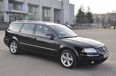 Универсал Volkswagen Passat 2004 в Ровно